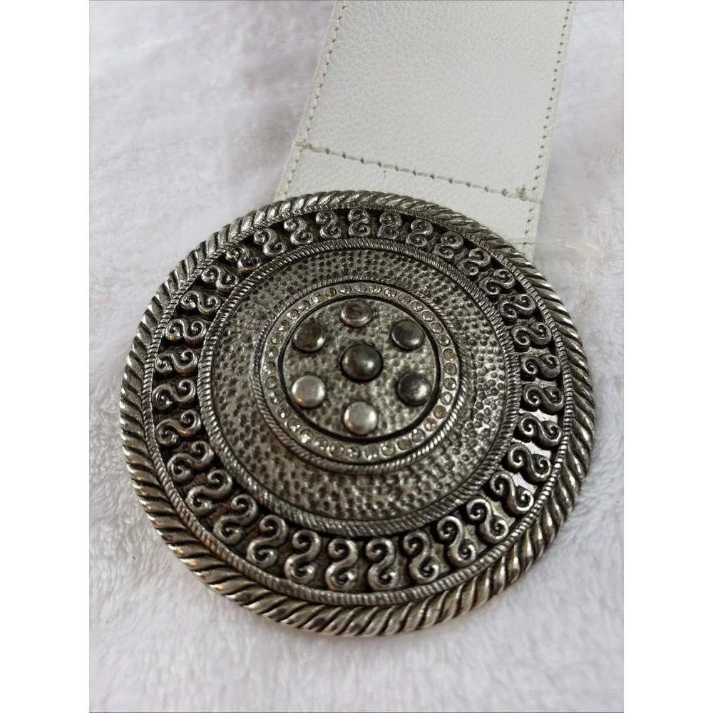 Vintage 90s Western Boho White Leather Statement Belt Westerncore Rodeo Cowgirl
